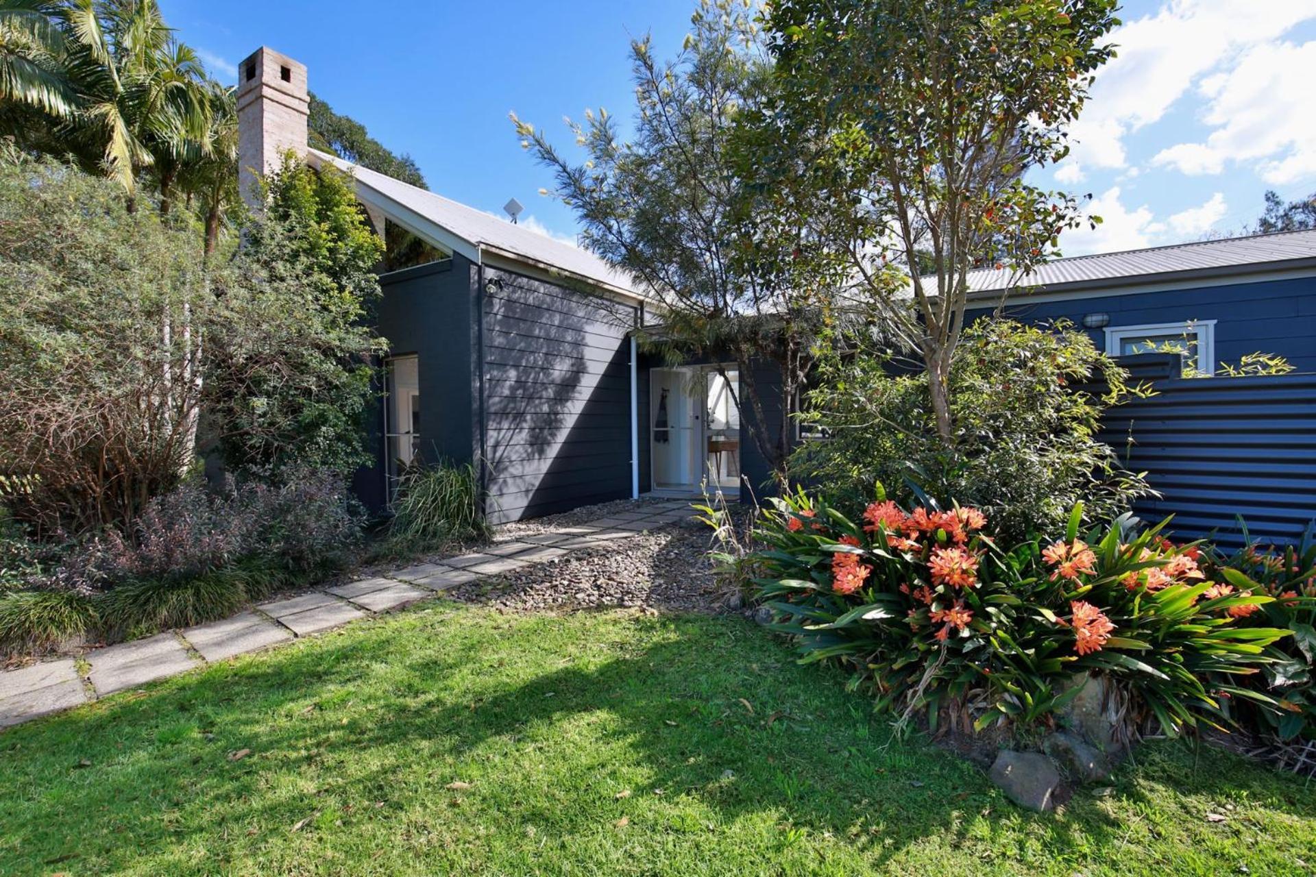 The Paddock - A Modern Coastal Barn Villa Berry Exterior photo